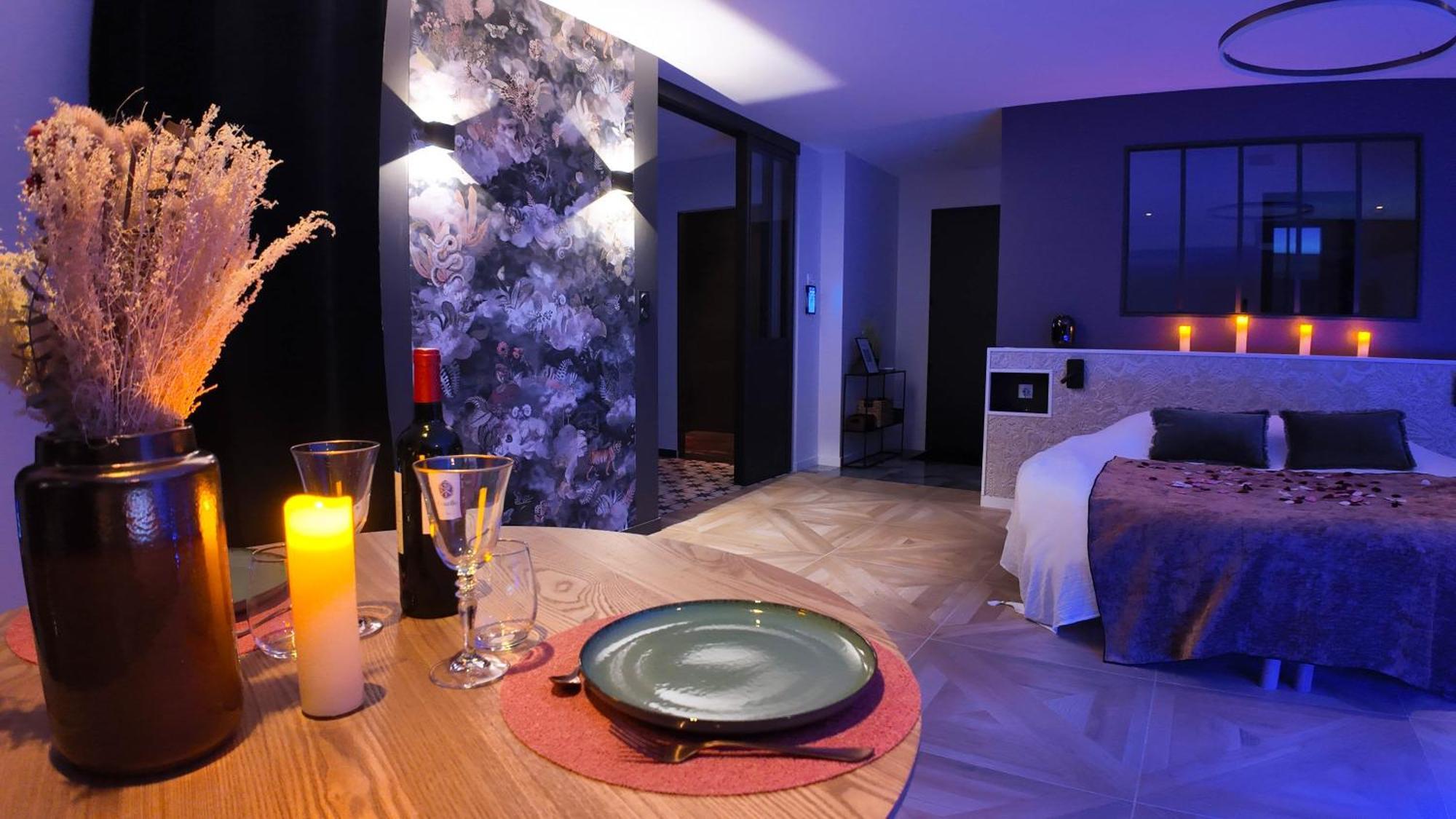 Les Suites Du Payre - Suite Romance Saint-Hilaire-de-Talmont Экстерьер фото