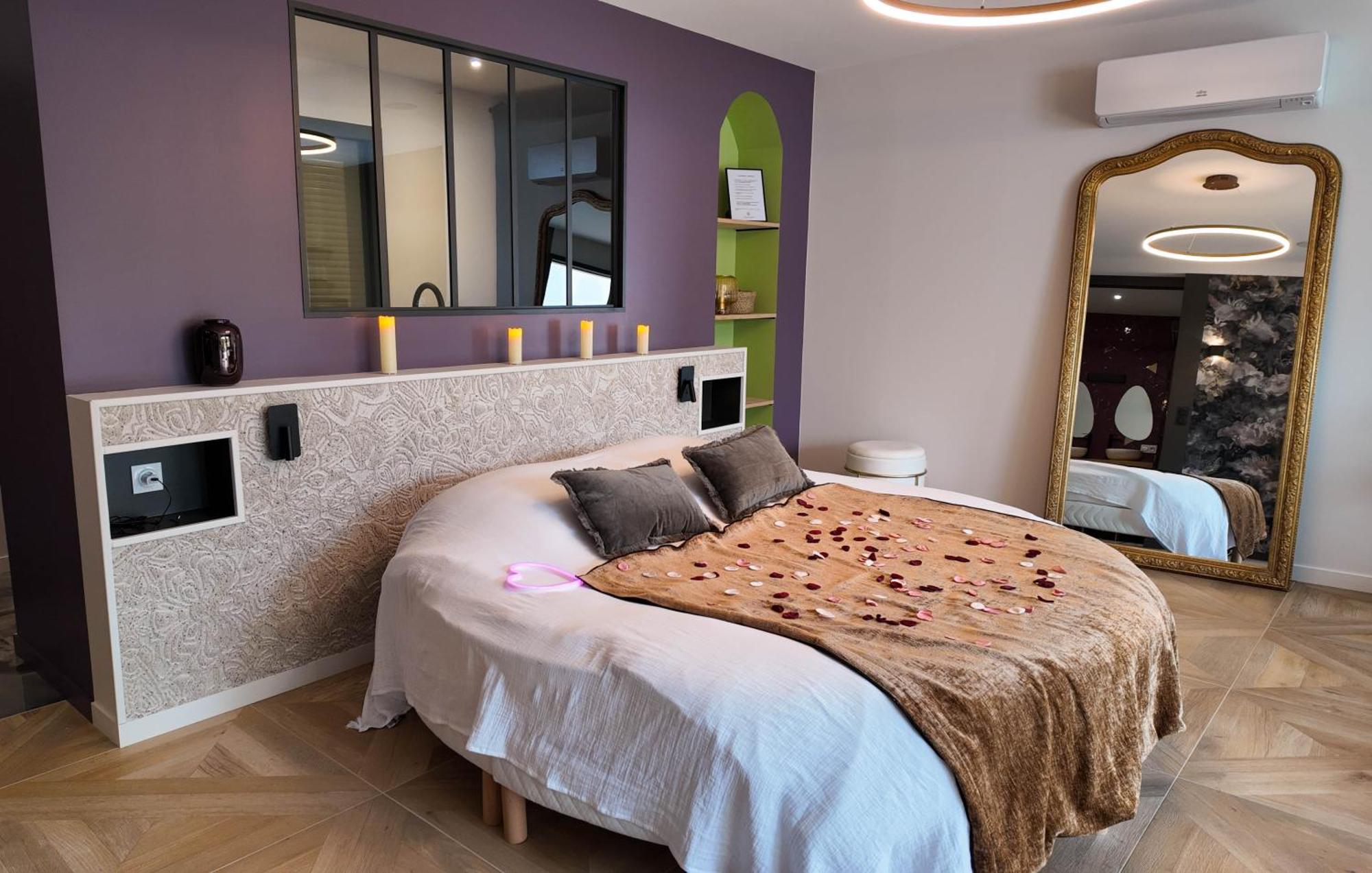 Les Suites Du Payre - Suite Romance Saint-Hilaire-de-Talmont Экстерьер фото